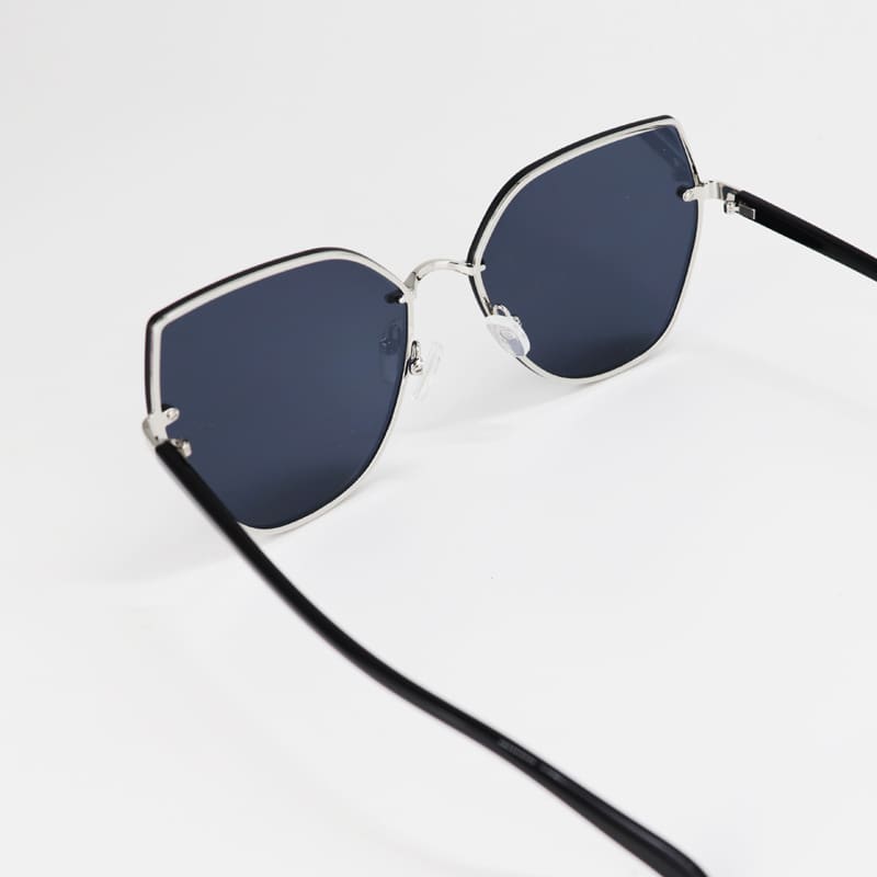 Female's Sunglasses